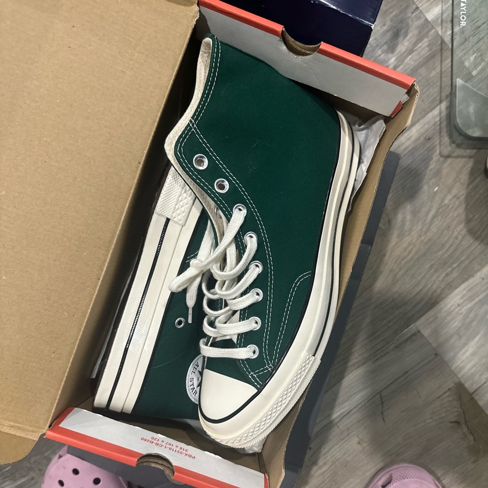 BRAND NEW Converse chuck 70 size 10